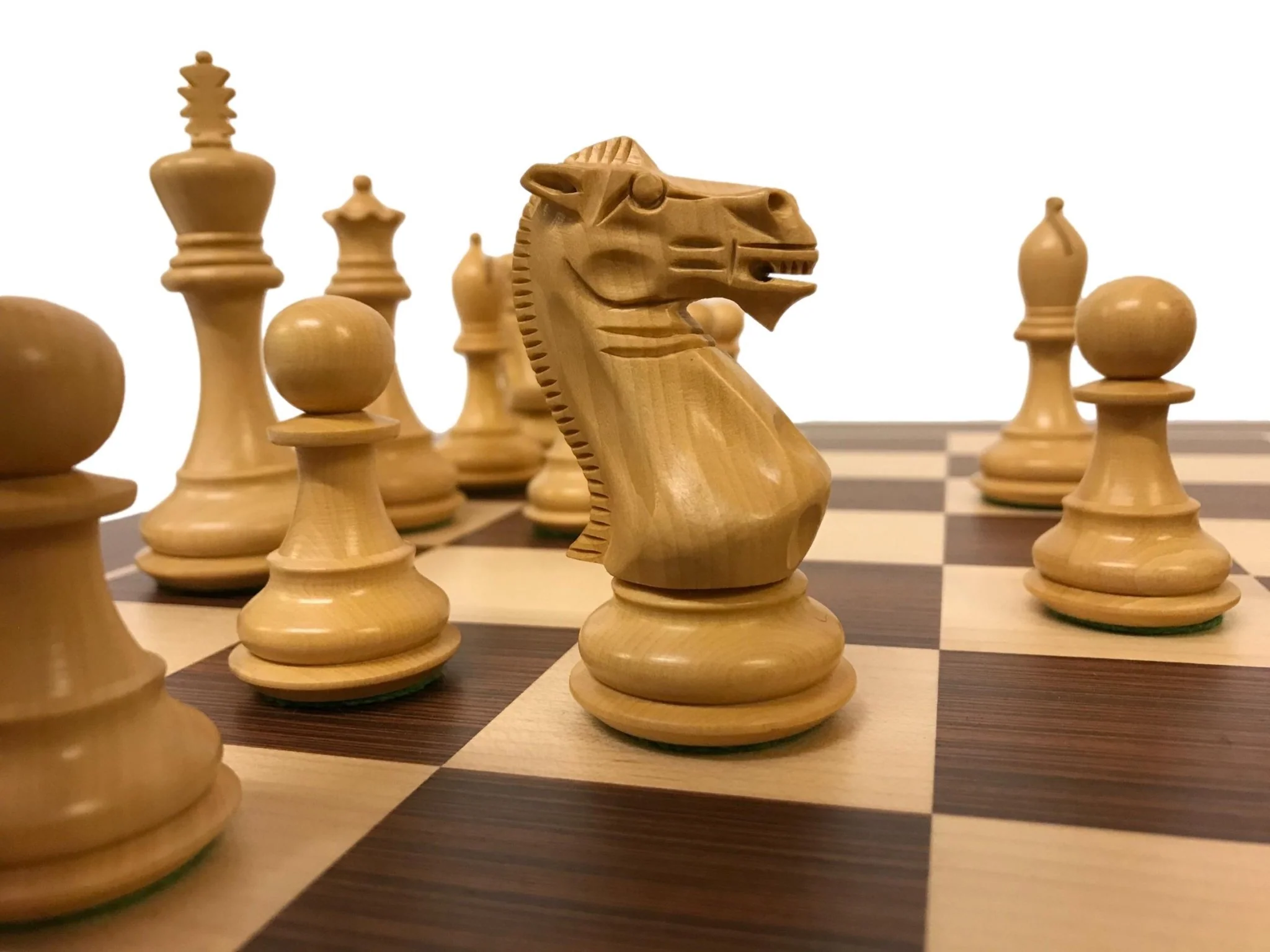 Ensemble jeu d'échecs Ultime en Palissandre Zebré et sycomore - Pièces Palissandre et Buis - Taille 6 - Image 9