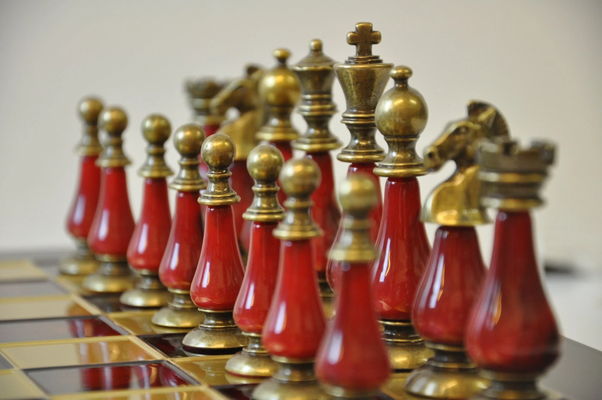 Ensemble jeu d'échecs en métal - coffre - Manopoulos - Image 3