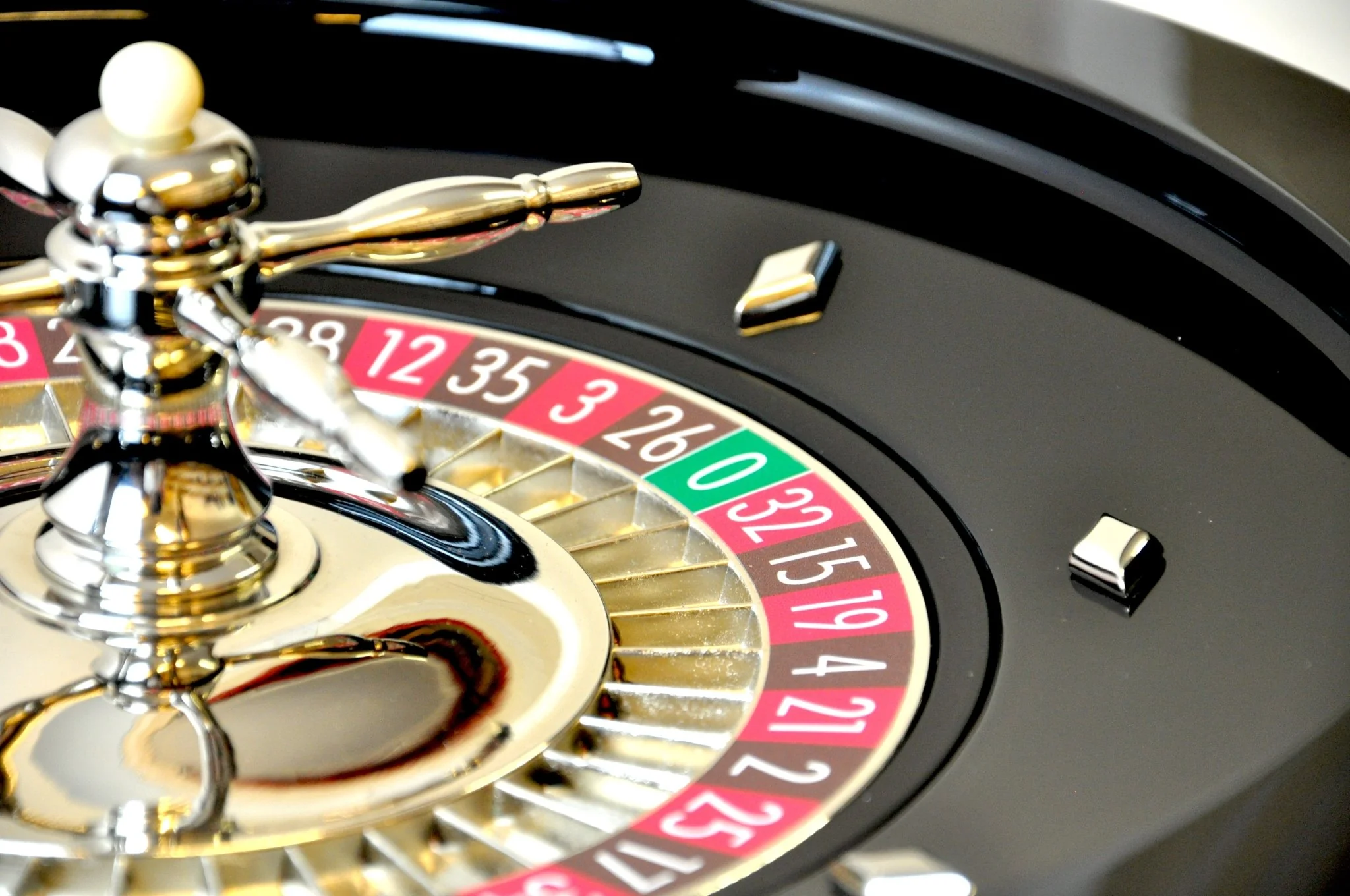 Roulette en Bois - Laquée Noir - 45 cm - Image 10