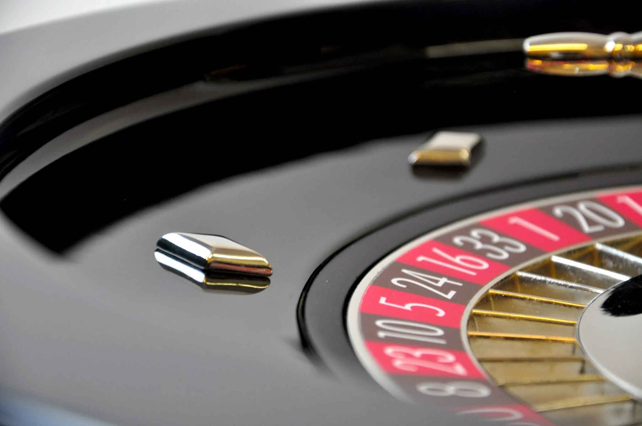 Roulette en Bois - Laquée Noir - 45 cm - Image 13